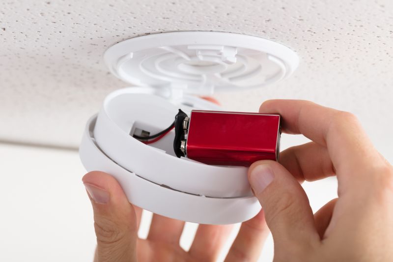 Guide to Replacing Smoke Detector Batteries